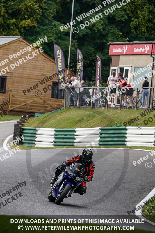 cadwell no limits trackday;cadwell park;cadwell park photographs;cadwell trackday photographs;enduro digital images;event digital images;eventdigitalimages;no limits trackdays;peter wileman photography;racing digital images;trackday digital images;trackday photos